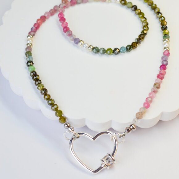 Tourmaline & Heart Necklace 18 inch - Picture 5 of 6